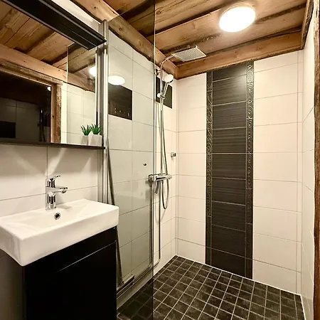 View At The Slopes In, Family & Bike Park, National Park, Hike Trails - Lapland Huvilat